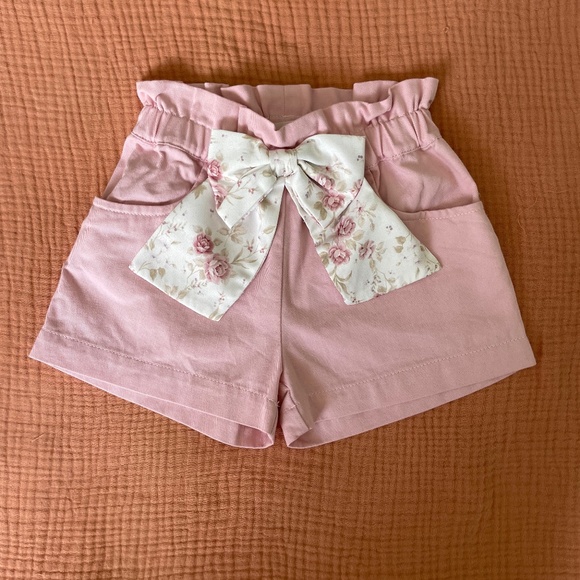 Be Chic Other - NWOT Shorts with Floral Bow for Girl 3Y